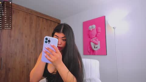 Ana online show from February 2025 04:50:01 PM