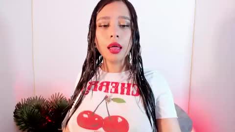 Snapshot of ana__victoria chatting on May 2026 03:18:02 PM Ana online show from May 2026 03:18:02 PM