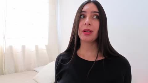 Ana  IG an castillo 1 online show from November 2025 01:54:02 PM