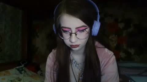 Snapshot of ana_dewitt chatting on December 2024 03:52:01 PM ana dewitt online show from December 2024 03:52:01 PM