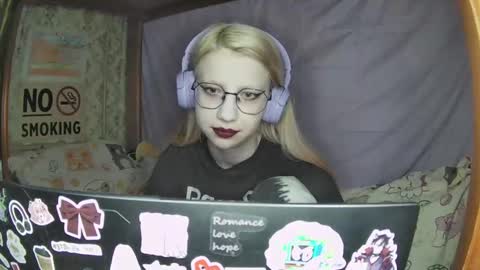 Snapshot of ana_dewitt chatting on February 2025 10:00:02 PM ana dewitt online show from February 2025 10:00:02 PM
