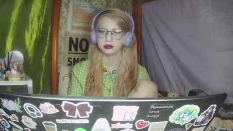 Snapshot of ana_dewitt chatting on February 2025 08:43:02 PM ana dewitt online show from February 2025 08:43:02 PM