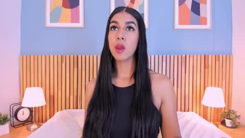 Snapshot of ana_gonzalez chatting on September 2025 08:47:02 PM Ana Gonzalez online show from September 2025 08:47:02 PM