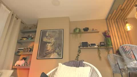 Ana Maria online show from September 2025 10:57:01 PM