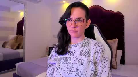 Snapshot of ana_liebert chatting on March 2025 12:01:02 PM Ana Libiert online show from March 2025 12:01:02 PM