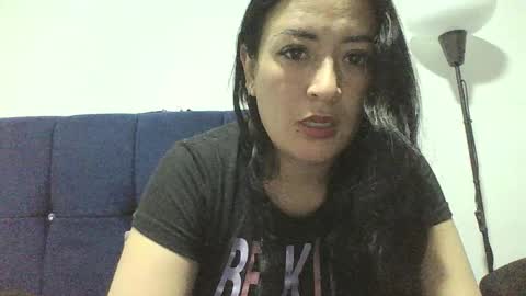 Ana online show from October 2025 08:30:02 PM