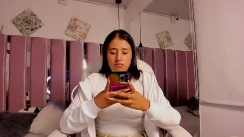 Ana online show from February 2025 02:06:02 AM