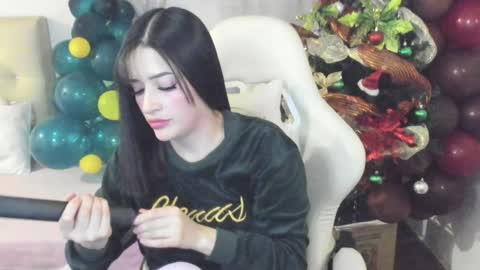 Snapshot of ana_ruuh chatting on December 2024 10:16:01 PM Im anna but you can call me as you want online show from December 2024 10:16:01 PM