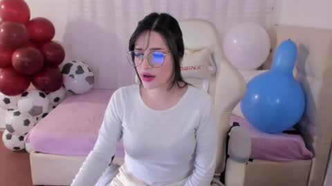 Snapshot of ana_ruuh chatting on September 2025 09:17:02 PM Im anna but you can call me as you want online show from September 2025 09:17:02 PM