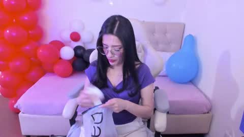 Snapshot of ana_ruuh chatting on February 2026 07:36:01 PM Im anna but you can call me as you want online show from February 2026 07:36:01 PM