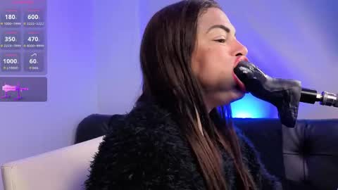 Anabel Alice Gandara online show from April 2026 11:44:02 AM