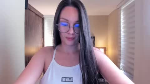 Anabel online show from January 2025 08:26:02 PM