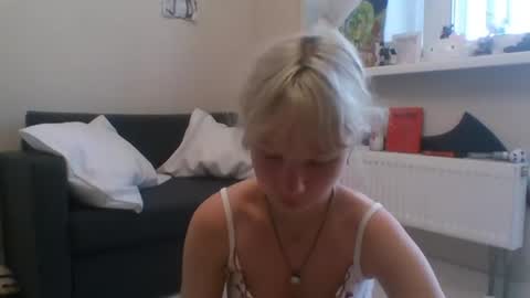 Snapshot of anabelbrando chatting on July 2026 02:24:01 PM Malvina online show from July 2026 02:24:01 PM