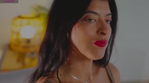 anabelcurvy online show from October 2025 01:32:01 PM