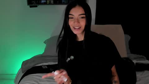 ANABEL WOLF  online show from February 2025 06:37:01 PM