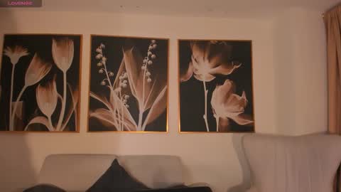 Ana  online show from September 2025 05:56:02 PM