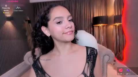 Snapshot of anahi_curlie1 chatting on July 2026 11:14:01 AM Anahi Curlie online show from July 2026 11:14:01 AM