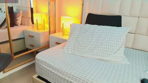 Anahi  online show from February 2026 07:34:01 PM