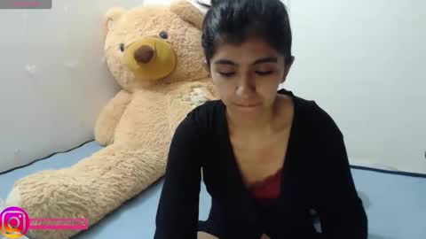 Anahi Browns online show from February 2025 03:29:01 AM