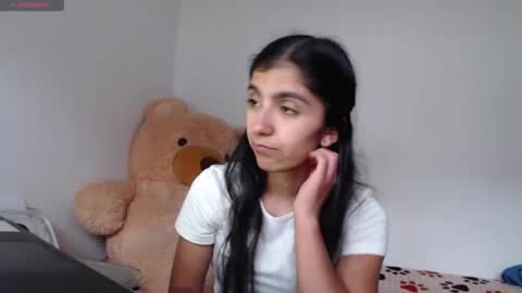 Anahi Browns online show from February 2026 07:46:01 PM