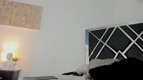 Anah online show from January 2025 12:36:02 PM