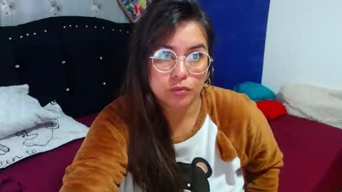 Snapshot of anaids_dam chatting on January 2025 08:13:02 AM anaids online show from January 2025 08:13:02 AM