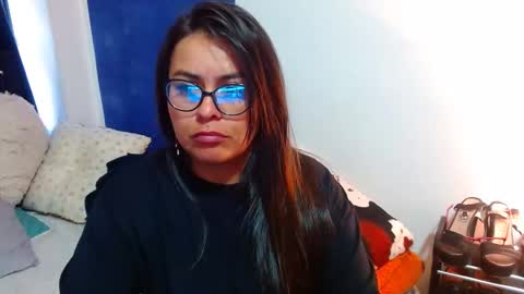 Snapshot of anaids_dam chatting on March 2025 10:30:02 PM anaids online show from March 2025 10:30:02 PM