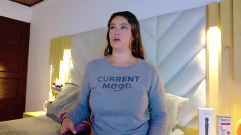 Anaise  online show from April 2026 11:35:01 AM