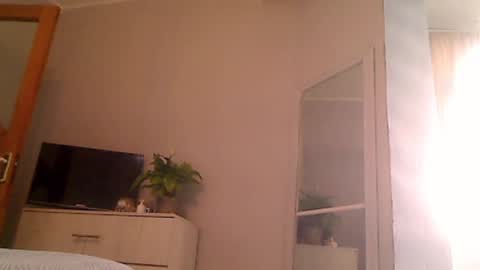Snapshot of anaiserebel chatting on July 2026 05:47:02 AM anaiserebel online show from July 2026 05:47:02 AM