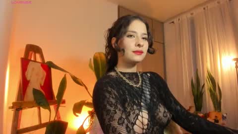 Mariana  online show from November 2025 03:25:01 PM