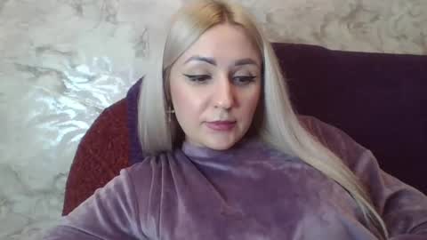 analqueen2024 online show from January 2025 01:00:01 AM
