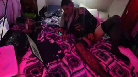 analslut4u2fuck69 online show from April 2026 12:25:01 PM