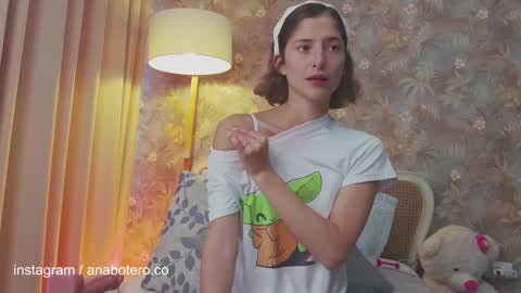 Ana Mara Botero online show from January 2025 08:00:02 PM