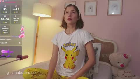 Ana Mara Botero online show from March 2025 10:39:02 PM