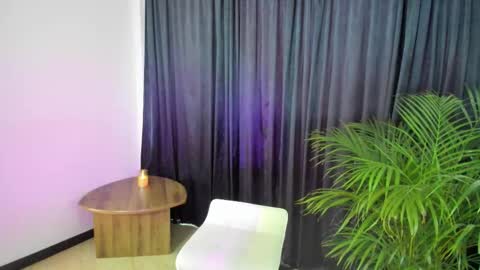 Ann online show from September 2025 05:35:01 PM