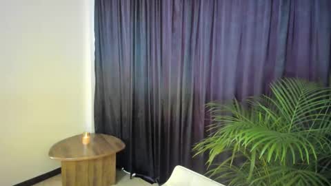 Ann online show from September 2025 05:38:01 PM