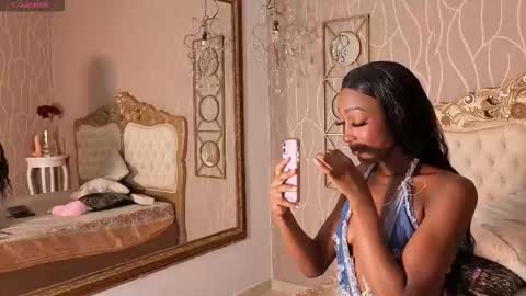 anamonroee online show from March 2026 08:27:02 PM