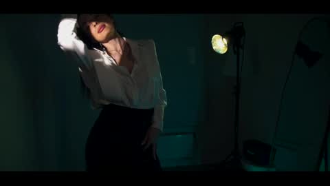 Ana online show from April 2026 08:42:02 PM