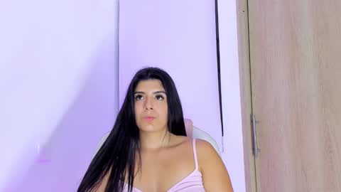 Anastacia online show from December 2024 04:53:01 AM