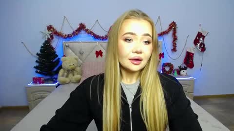 anastacyyellig online show from January 2025 07:45:02 PM