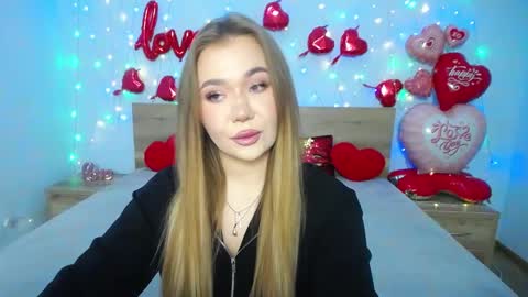 anastacyyellig online show from February 2025 08:31:01 PM