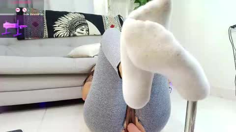 anastasia online show from November 2025 06:07:01 PM