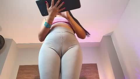 Snapshot of anastasia_gray12 chatting on June 2026 09:35:02 PM anastasia online show from June 2026 09:35:02 PM
