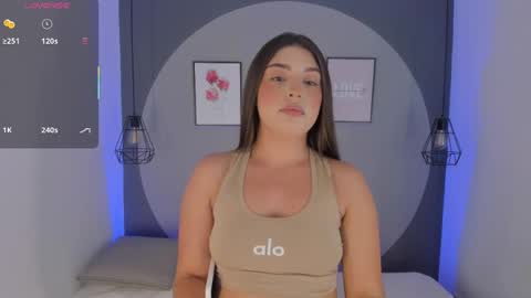 Ana online show from September 2025 07:36:02 PM