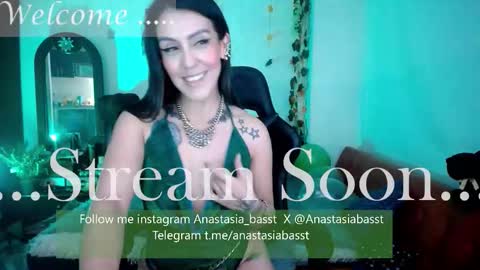 Jennyfer.... but u can say me Anastasia online show from February 2026 10:44:01 PM