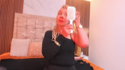 Ana 3 online show from September 2025 03:06:02 AM