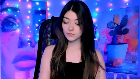 Snapshot of anasteisher chatting on December 2025 01:05:01 PM Ana online show from December 2025 01:05:01 PM