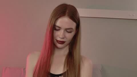 anayalowe online show from May 2026 12:13:02 PM