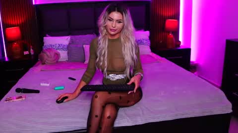 Snapshot of anaysobsessionxo chatting on June 2026 01:26:02 AM anaysobsessionxo online show from June 2026 01:26:02 AM