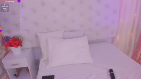 Snapshot of anchela_garcia chatting on November 2025 02:27:02 PM anchela garcia online show from November 2025 02:27:02 PM